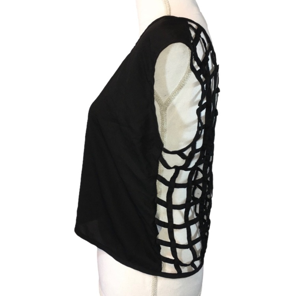BLACK POPPY Caged Back Crop Top Sz M